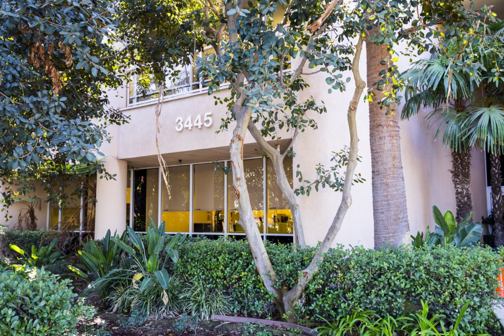 peninsula oral surgery building